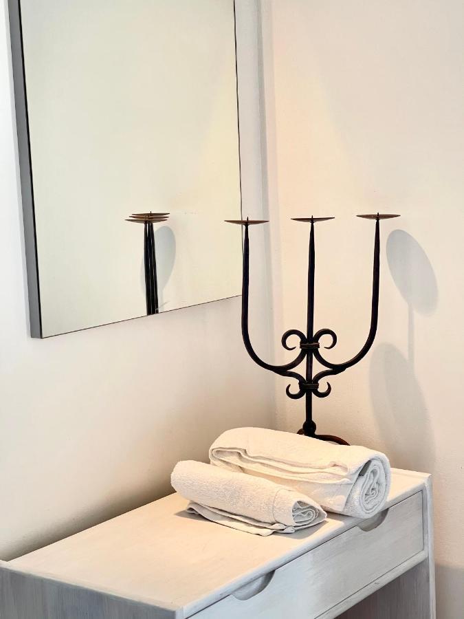 Xenias Rooms Apartments Koróni Eksteriør billede