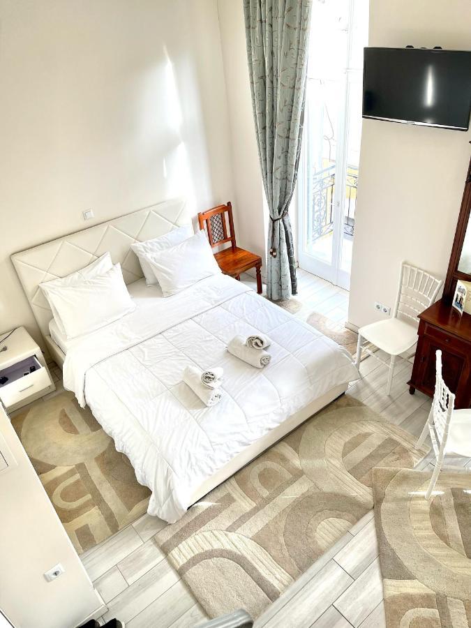 Xenias Rooms Apartments Koróni Eksteriør billede